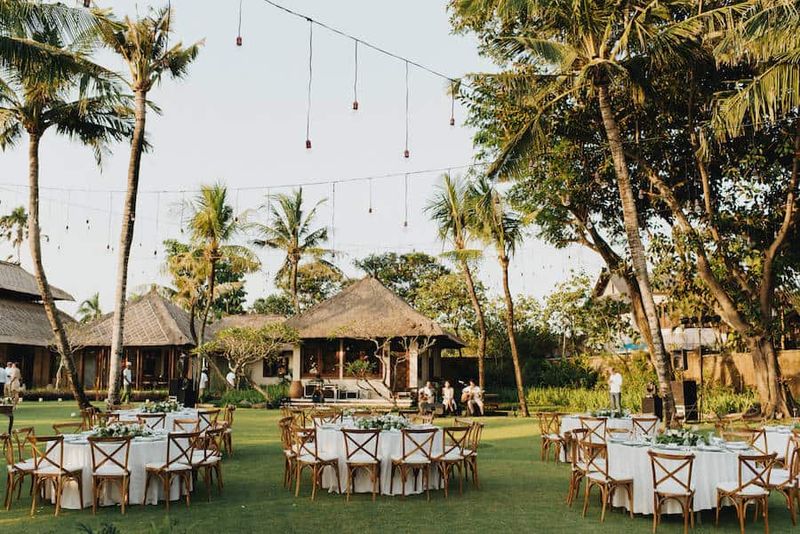 Real Bali Wedding: Kate & Nick's Tropical Luxe Bali Wedding in Canggu | The Bali Bride, Bali Wedding Directory